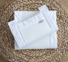 Loolay Bettnestchen WEIß Mesh Bettumrandung atmungsaktiv für 120x60/140x70 cm Babybett, (luftdurchlässig, formstabil, elegant Netz Bett Schutz, 2-tlg. Babybett Umrandung aus 5 mm Mesh mit Klettverschluss), Scandi Look und Neutral Style fürs Kinderzimmer Bild 4
