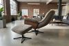 KAWOLA Relaxsessel SILVA Drehsessel Schaffell beige mit Hocker 106 x 86 x 77 cm Bild 2