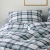 elegante Soft-Flanell Bettwäsche Westminster smoke blue | 200x200 cm + 2 x 80 x 80 cm Bild 2