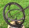 Antikas Wanduhr Kleine Sonnenuhr als hübsche Terrassen Dekoration, Schattenuhr Bild 4