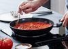 Fissler Pfannen-Set Essential, Aluminium (Set, 2-tlg, je 1x Keramikpfanne 24 + 28 cm), leicht zu reinigen, Made in Germany Bild 4
