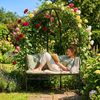 Relaxdays Gartenbank mit Rosenbogen Bild 2