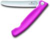 Victorinox Swiss Classic Faltbares Gemüsemesser Wellenschl. pink Blister Bild 2