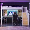 Merax Hochbett Kinderbett 90×200 cm, Jugendbett, Einzelbett mit Ablage, Schreibtisch, Steckdose und LED-Beleuchtung, Integrierter Stauraumtreppe (links/rechts montierbar), Weiß Bild 3