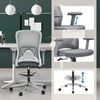 hjh OFFICE Counterstuhl Ergonomisch Top Work 44 W – Hoher Verstellbarer Arbeitsstuhl aus Netzstoff, Höhenverstellbare Armlehnen, Lendenwirbelstütze & Fußring, Grau Bild 3