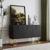 Merax Modernes 3-türiges Sideboard mit verstellbaren Regalen, U-förmigen Schranktüren und Metallgriffen und Sockel für Esszimmer und Küche (Schwarz) Bild 2