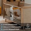 KHG Kinderbett hell-braun modern Eiche-Optik, Babybett aus Holzwerkstoff Rattan-Optik, höhenverstellbar, Liegefläche 140x70 cm Gestell aus Massivholz - 143 x 84 x 76 cm (B/H/T) Bild 4