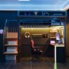 Metall-Hochbett 90 × 200 cm, Mit Schreibtisch, Regal und Aufbewahrungsnetz, Komplett Mit Sicherheitsleiter, LED-Beleuchtung und Steckdose, Erhöhtem Geländer, Schwarz Bild 2