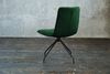 KAWOLA Stuhl NEW CHARME Drehstuhl Esszimmerstuhl Velvet smaragd 87 x 66 x 52 cm Bild 5