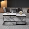 2-teiliges Couchtisch-Set in Weiß mit hochglänzender Marmoroptik, quadratische Beistelltische aus MDF mit höhenverstellbaren Füßen Bild 2