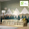 Crazy Pine 'Crazy Johnny' Kinderbett mit Rausfallschutz 40 cm, Holz, Natur, 120x200 cm, mit Tür Bild 3