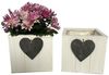 Online-Fuchs Blumentopf für draußen geeignet - 2er Set Blumenkasten aus Holz mit Herz (Weiß oder Grau, 15x15 cm groß), Dekoration für Wohnzimmer, Garten, Balkon oder Terrrasse Bild 2