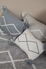 Lorena Canals 'Oasis' Kissen gestrickt grau Bild 5