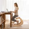VEVOR Ergonomischer Kniehocker mit Dicken, Integrierten Schaumstoffpolstern & Massivholzrahmen, Höheneinstellbarer Kniestuhl zur Entlastung von Nacken und Rücken, Ideal für Zuhause, Büro, Beige Bild 2