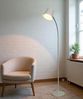 TRANGO LED Stehlampe, 1502W Weiß matt – Kabellos & wiederaufladbar – 6W 2700K warmweiß – Stufenlos dimmbar per Touch – IP44 – Akku Standlampe für Innen & Außen – Höhe 125 cm – USB-C Ladekabel 150cm Bild 5
