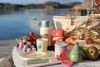 Picknick in der Provence Spiellebensmittel und Geschirr aus Holz Bild 3