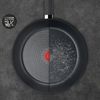Tefal G30302 Titanium Force Bratpfanne | 20 cm | extra haltbare Antihaft-Beschichtung | Thermo Signal Temperaturanzeiger | induktionsgeeignet | Schüttrand | Schwarz Bild 3