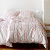 elegante Mako-Satin Bettwäsche Levens himbeerrosa|135x200 cm + 80x80 cm Bild 2