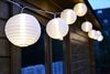FHS LED-Lichterkette mit 20 weißen Lampions Bild 1