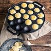 BBQ-Toro Poffertjespfanne Gusseisen Poffertjes Pfanne, Förtchenpfanne für 19 Förtchen, Ø 24 c, Gusseisen Bild 2