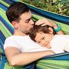 SONGMICS Hängematte Mehrpersonen 210x150 cm, TÜV Rheinland, Belastbarkeit bis 300 kg, für Outdoor Camping Wandern Garten, Grün-Blaue Streifen GDC15L Bild 2