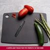 Victorinox Sparschäler "Iota", Schäler für Gemüse, Obst, Gerader Schliff, Zweischneidig, Extra Scharf, Swiss Made, schwarz Bild 5
