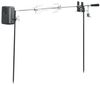 BBQ-Toro Lagerfeuer-Grillspieß Grillspieß Set 93,5 cm, 2 Fleischnadeln, Grillspieß mit Motor, Hähnche, Batterien nicht im Lieferumfang enthalten Bild 4