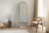 riess-ambiente Wandspiegel PORTRAIT Ø70cm braun - Walnussholz-Design, rund, Accessoire, Flur (Einzelartikel, 1-St), dekorativer Spiegel mit Rahmen – ideal für Wohn- oder Schlafzimmer Bild 4