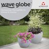 Scheurich Wave Globe 30, Pflanzgefäß/Blumentopf/Pflanzkübel, rund, Farbe: Stony Grey, hergestellt mit recyceltem Kunststoff, 10 Jahre Garantie, für den Außenbereich Bild 2