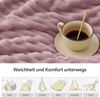BEDELITE Kuscheldecke Flauschig Decke 150x200 - weiche XL Flanell Decken Beerenviolett für Couch, Deko Streifen Cord Fleecedecke als Couch Überwurf für Wohnzimmer, Twin Blanket Wide Use Bild 3