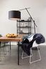 Bogenlampe Tokio Black | Minimalistisches Design in Schwarz Bild 3