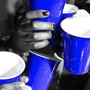 Goods+Gadgets Becher Wiederverwendbare Partybecher 50er Set – Dickwandige Beer Pong Becher, 100-tlg, Plastikbecher, Trinkbecher Getränkebecher Bild 3