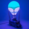 Paladone Fortnite Schlachtenbus-Leuchte, offiziell lizenzierte, farbwechselnde LED-Gaming-Lampe mit Kopfhörerständer für Gamerzimmer, Schlafzimmer, Zuhause, Geschenkidee Bild 3