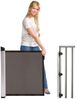 KiddyGuard Frontschutzgitter für Treppen, mit Aluminiumgehäuse, ausziehbar bis 120 cm, Schwarz Bild 2