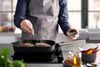 WOLL Steakpfanne Diamond Logic XR Pro c‑Steakpfanne, abnehmbarer Edelstahlgriff, 28 x 4,5 x 28 cm, Aluminium‑Guss mit Edelstahl, alle Herdarten inkl. Induktion, schnitt- & abriebfest, extra Grillrillen Bild 5