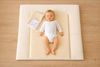 Wickelauflage Set 3-teilig – Wickelunterlage aus Waffelstoff mit Druckknöpfen – Baby Wickelauflage mit 2 Frottee Overlays – Wickeltischauflage – 75x75 cm (Breite x Tiefe), Hellbeige Bild 4