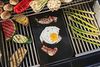 Char-Broil Grillplatte Smart-E Grillplatte 38,8 x 18,9 x 2,8 cm (1-St), Perfekte Zubereitung von Pancakes, Spiegelei, Fisch, Gemüse u.v.m. Bild 3