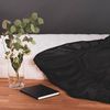 Blumtal® Basics Spannbettlaken 80x200 cm Jersey - Bettlaken 80x200 cm aus 100% Baumwolle - Oeko-TEX zertifiziertes Spannbetttuch 80x200 cm - Matratzenbezug 80x200 cm - Leintuch - Bettbezug - Schwarz Bild 3