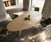 Esstisch Edge Oval 280x130 cm Keramik Laminam® Sabbia Eichefarbig Metall Schräg Effektfinish Titan Bild 5