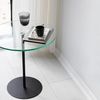 Hanah Home Stylish Black Side Table, 50 x 50 x 50 cm | 100% Tempered Glass Top & 100% Metal Frame | Perfect for Modern Living Rooms & Bedrooms Bild 4