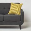 Homescapes Dekokissen Tufted Kissen senfgelb 45 x 45 cm – Dekokissen Chevron-Muster Bild 2
