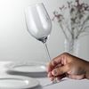Riedel Superleggero Viognier / Chardonnay Weissweinglas, Weinglas, Hochwertiges Glas, 370 ml, 4425/05 Bild 2