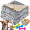 LOVPET® wasserdichte Hundedecke, Sherpa Fleece Haustier Decke + 3x Spielzeugknochen, maschinenwaschbar, beidseitiger Sofabezug-Schutz Grau, L (127 x 101 cm)