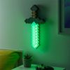 Paladone Minecraft Diamantschwert Licht - 3 dynamische Lichtmodi - Offiziell lizenzierte Minecraft Zimmerdeko & Sammlerstück Bild 4