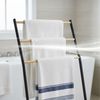 Relaxdays Stehender Handtuchhalter aus Metall Bild 5