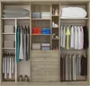 Vente-unique - Kleiderschrank mit Spiegel + 4 Türen - B. 240 cm - Eichfarben & Elfenbein - ISAK II Bild 4