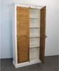 Landhaus Dielenschrank mit Lamellentüren Bild 3