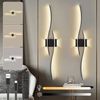 LMaxhome LED Wandleuchte 100CM Moderne Wandbeleuchtung mit Fernbedienung, Typ-C wiederaufladbar, Schwarzes Aluminium, LED fest integriert, 3 Lichtfarben(3000K-6000K), Einstellbare Helligkeit, Timer, Wandstrahler für Flur Wohnzimmer Bild 5