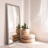 WANDStyle Wandspiegel H670 aus Massivholz in Taupe 57 x 77 cm im Stil Vintage Bild 5