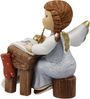 Goebel / Meine Lieblingsrezepte,Engel,6,0cm x 7,5cm x 9,5cm / Biskuit-Porzellan / 6,0cm x 7,5cm x 9,5cm Bild 2